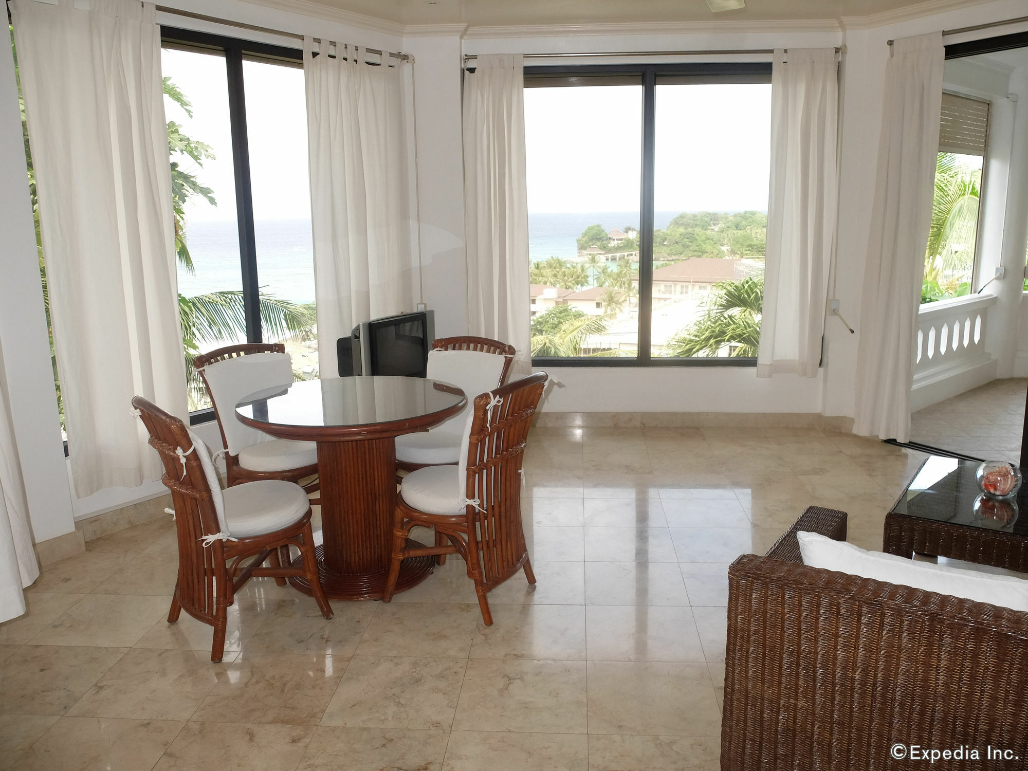 Argonauta Apartment Suites Yapak Экстерьер фото