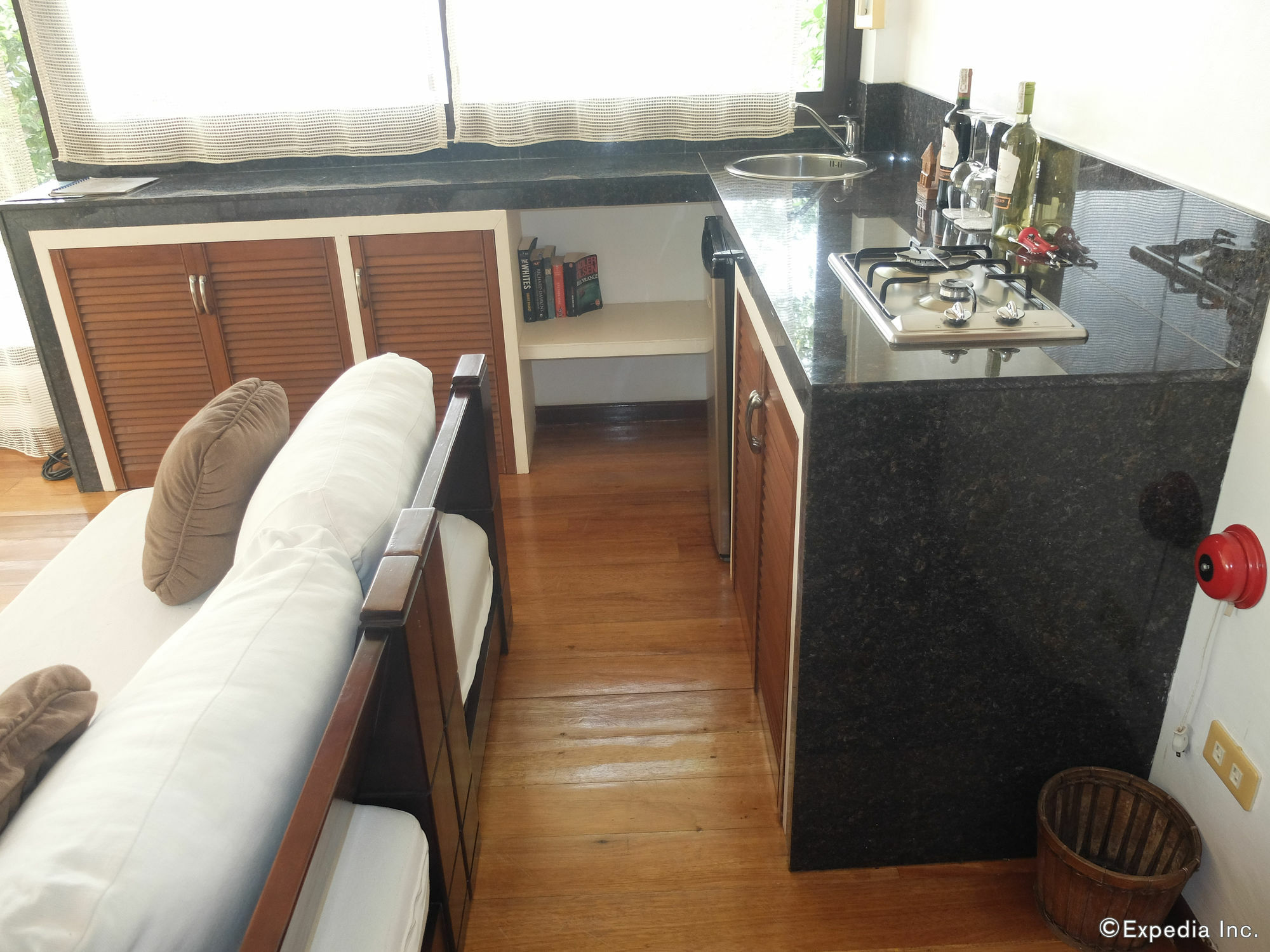 Argonauta Apartment Suites Yapak Экстерьер фото